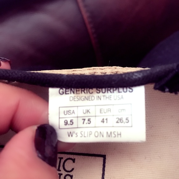 Generic Surplus Shoe - Picture 15 of 16